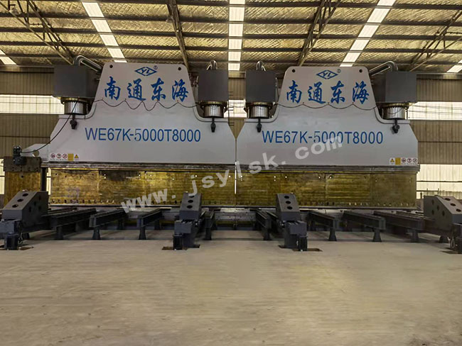 WE67K-5000/8000雙機聯動折彎機 WE67K-5000/8000雙機聯動折彎機